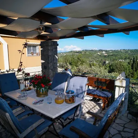 La Piccola Montagna Apartment Kynopiastai Exterior photo